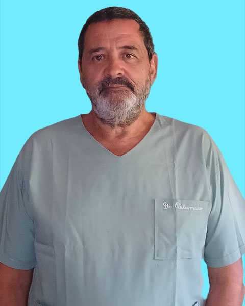 Dr. Carlos Outumuro y Vázquez
